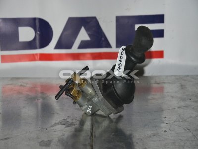Купить 2122593g в Казани. Клапан стояночного тормоза DAF